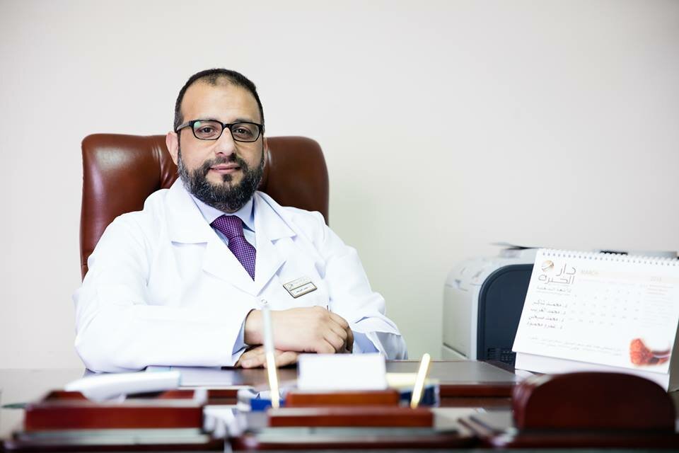 الدكتور محمد غريب استشارى الاشعه التداخليه والقسطره 